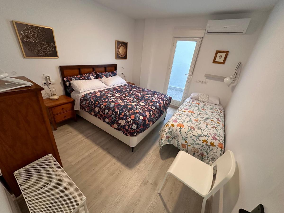 Nuestro Rincon Del Centro Historico Especial Grupos Terraza Parking Gratis 02 Apartment Malaga Exterior photo